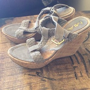 MIA wedges